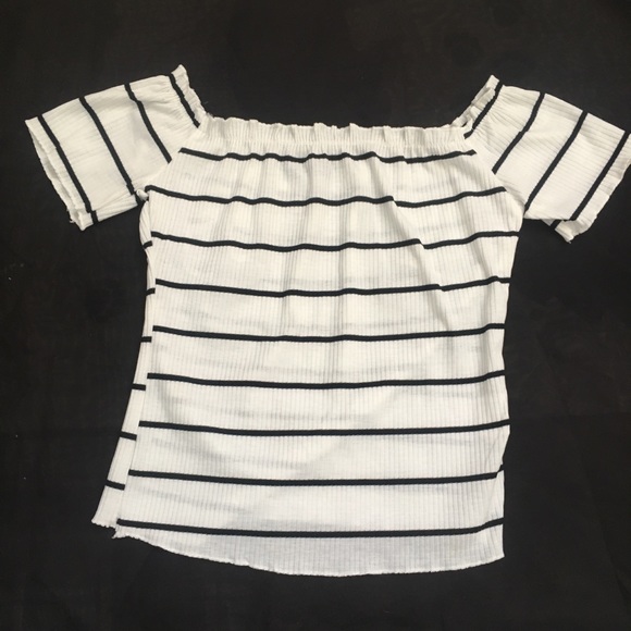 SHEIN Striped Crop Top - Picture 1 of 4
